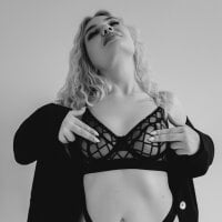 StellaCruzz's Offline Chat Room