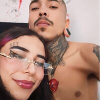 MariaLamour's Offline Chat Room