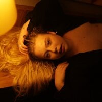 Офлайн-чат Slutty-Blond