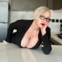 itsmecougar's Offline Chat Room
