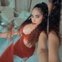 Sophie_sexygirl's Offline Chat Room