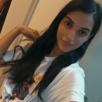 SoniaMoonnnn webcam model