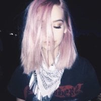 Offline chatovací místnost AvaPink