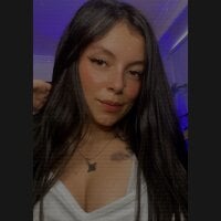 Meghan320 webcam model