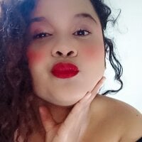 ebony_titsx's Offline Chat Room