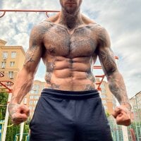 maxi_foxxx's Avatar Pic