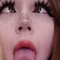 suemeow's Avatar Pic