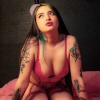 Kylie_james18のオ  フラインチャットルーム