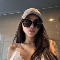 CaliAsian 个人资料图片