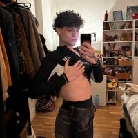 tyler_boo webcam