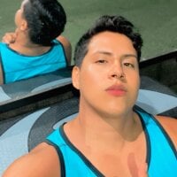 ErosAj000's Offline Chat Room