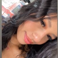 Bella_bloomgLive Webcam