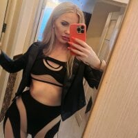 linaamur webcam model