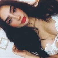 isabellaisback's Profile Pic