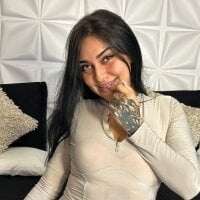 IsabellaRoss webcam model