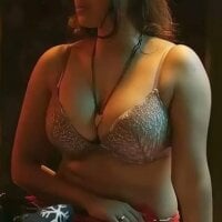 Hotty_Mona webcam