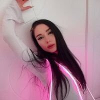 _Monica_B webcam model