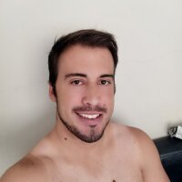 Leozinho2000's Offline Chat Room