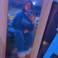 FernandaAguilar's Offline Chat Room