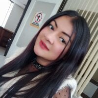 Offline chatovací místnost abbiecambell