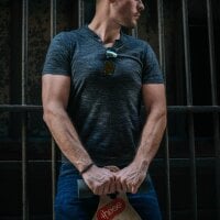 woody1227's Profile Pic
