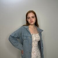 BlissCurvey webcam model