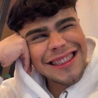 Isaac_Saenzz