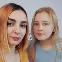 AnnetteGloria's Offline Chat Room