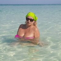 Liana_MilfHotLive Webcam