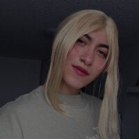 rominahot8374
