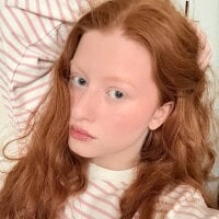 redhead_peach_ webcam