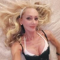 siennadiamond webcam model
