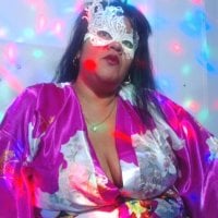 sexypechona's Offline Chat Room