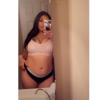 Alicianahill Cam Model: Free Live Sex Show & Chat | Stripchat