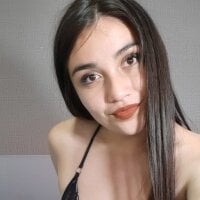 arisha_b_'s Offline Chat Room