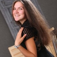 LoraTyler's Offline Chat Room