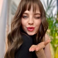 LilyFlamee webcam