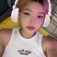 _sun_sun fully nude on webcam for live porn video chat