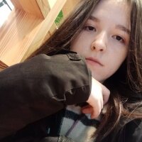 BereniceHames' Offline Chat Room