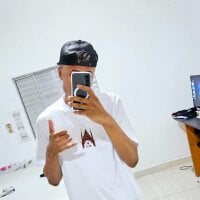 novinbr27's Avatar Pic