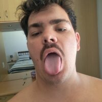 Ulrichthebisexual webcam