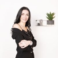 ArinaClawsd's Offline Chat Room