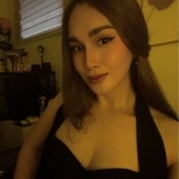 AlodiaOfCums webcam