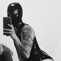 selene_red_ webcam model