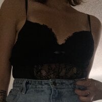 Offline chatovací místnost rylee_rose