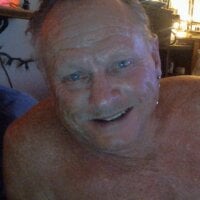 pussyeat2please2's Profile Pic