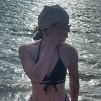 KarenGibbs webcam model