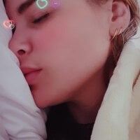 Miss_Jennifer's Offline Chat Room