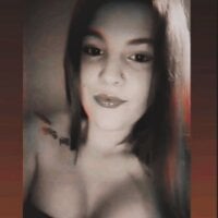 FilipaDoll's Offline Chat Room