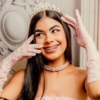 Isa_little4u webcam model